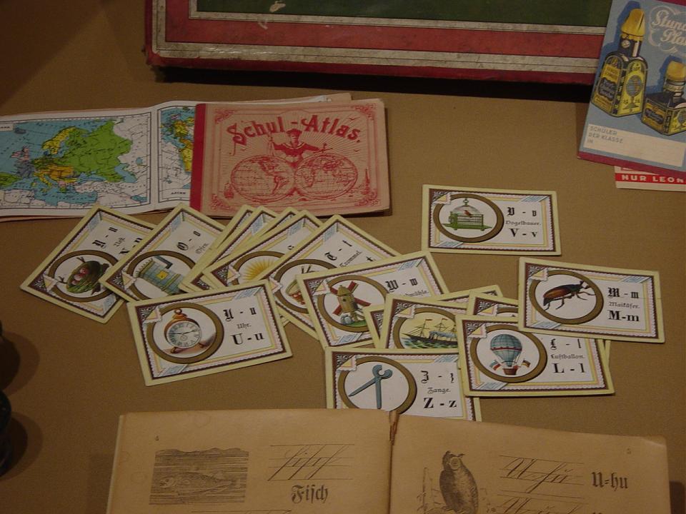 35 cards b.JPG